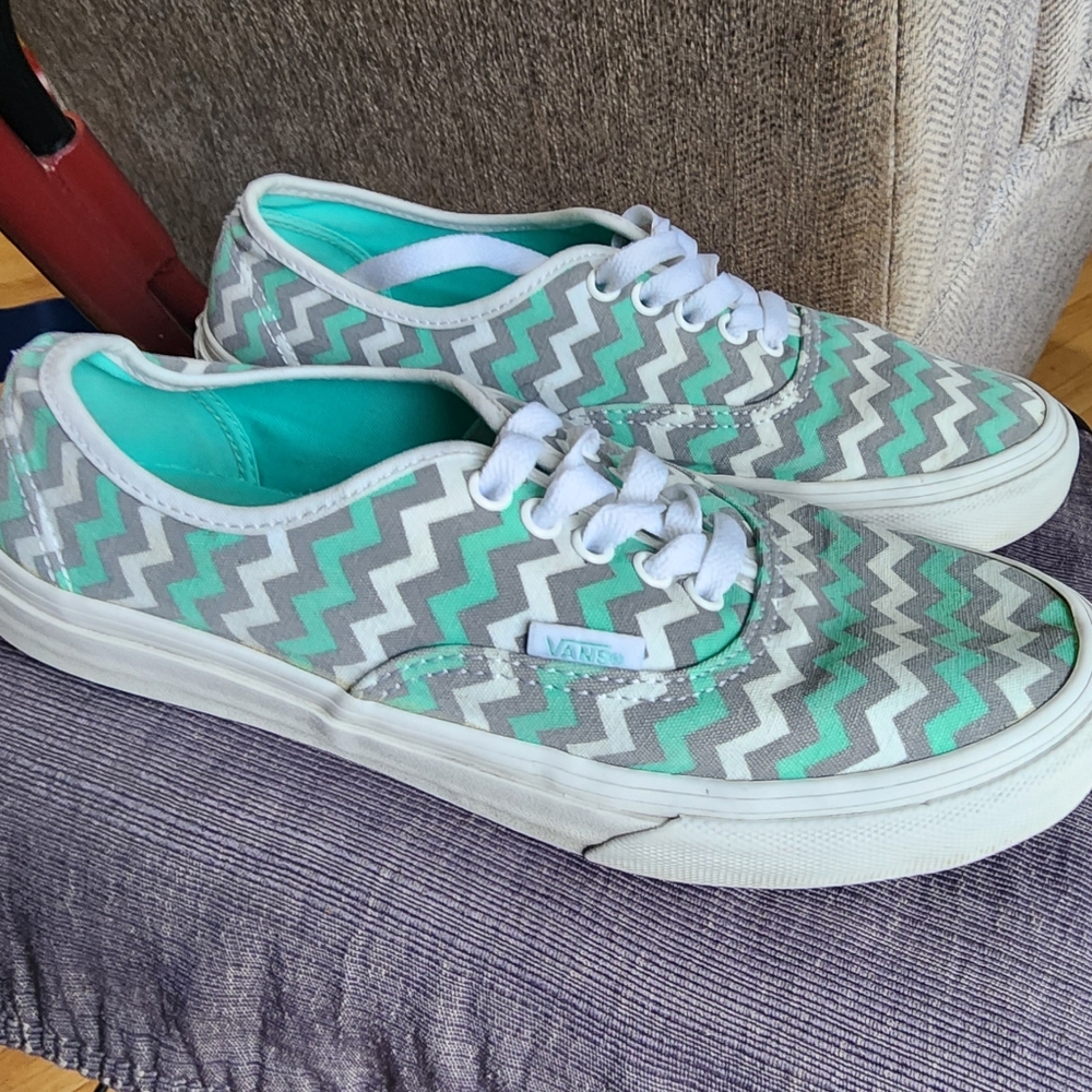 Vans sneakers women's size 8.5